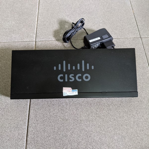 Bộ chia mạng Cisco SG95-16 16 cổng gigabit đẹp ( qua sử dụng )