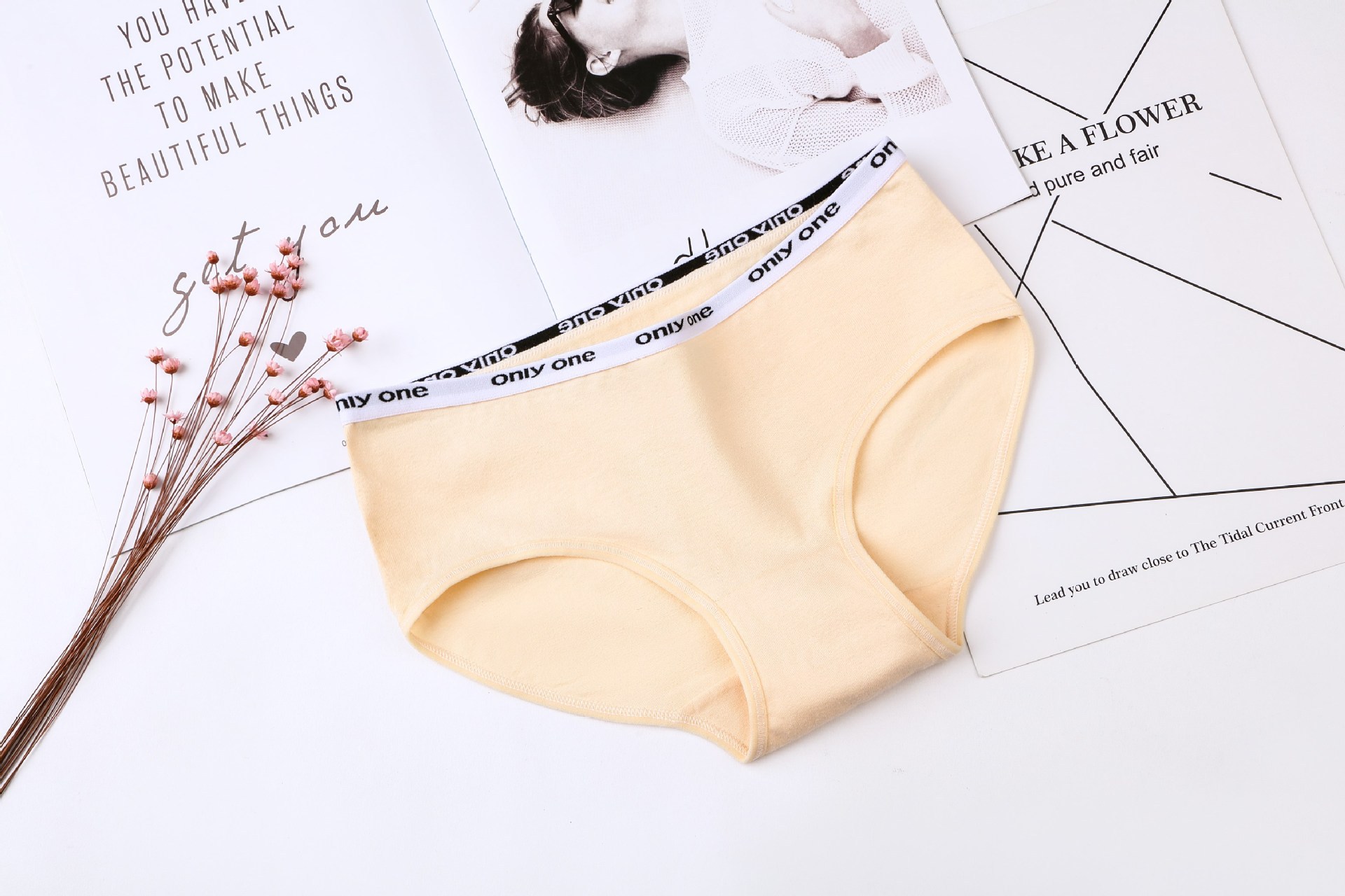 Quần Lót Cotton Nữ ONIY ONE đơn giản mà cá tính