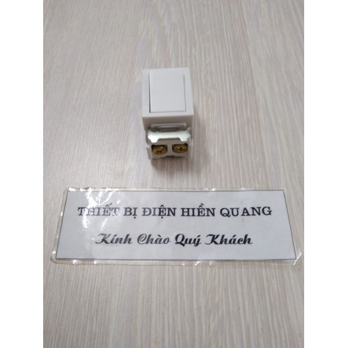 Công tắc E - Công tắc cầu thang 4 cực Panasonic ( Hàng chính hãng Thái Lan)
