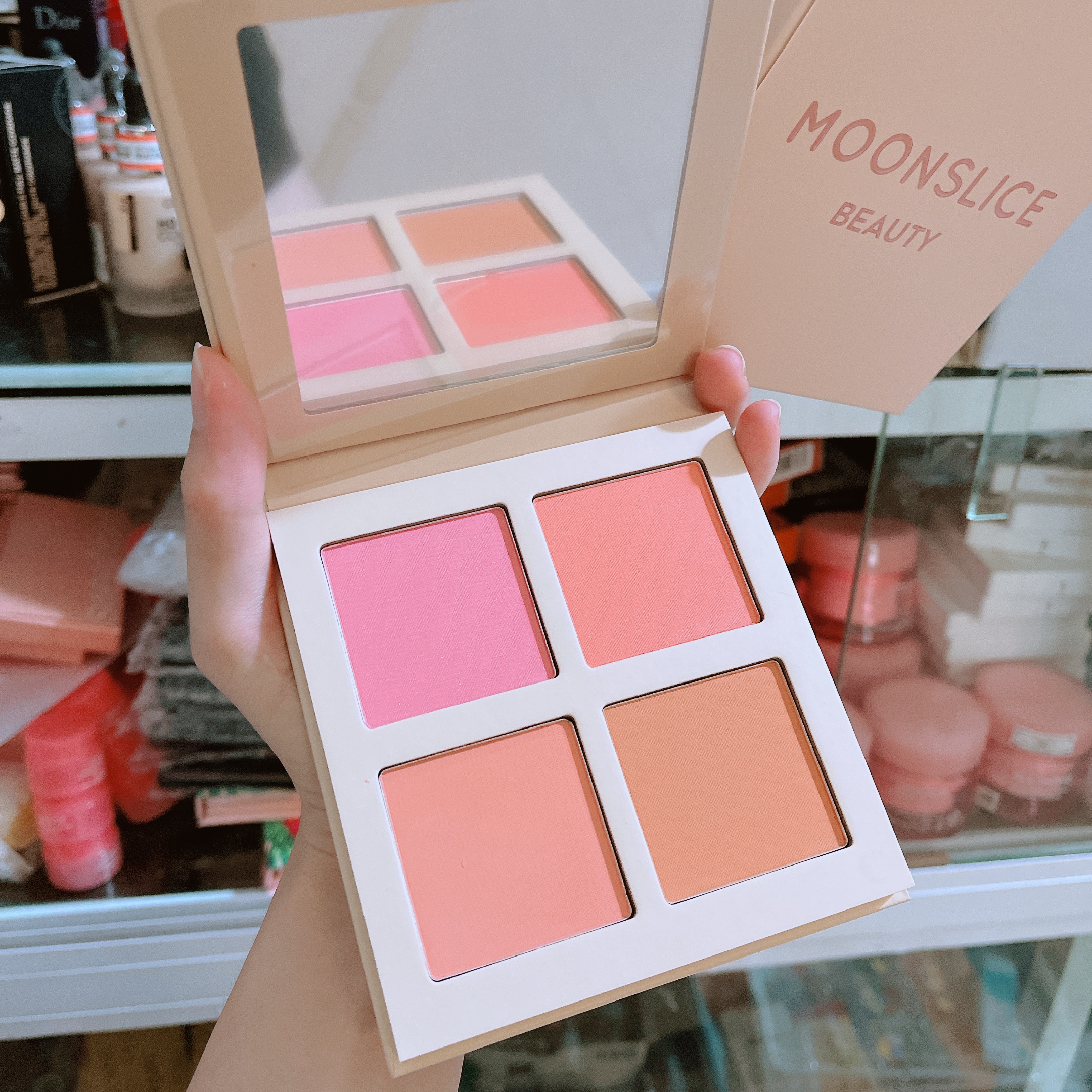 Bảng Má Moon Slice Beauty 4 ô Blushing Moon 21.9g [Chính Hãng]