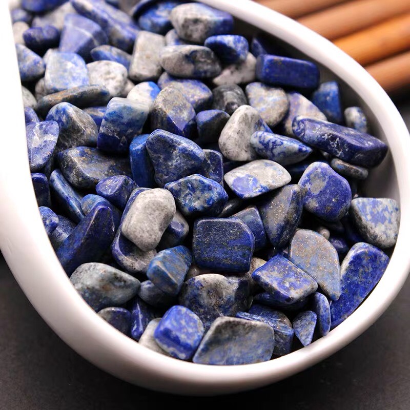 Đá Thạch Anh Màu Xanh Nước Biển (100g)