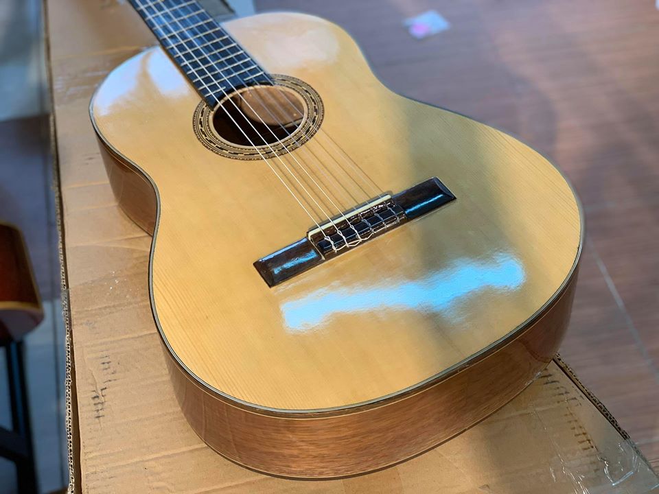 Đàn Guitar Classic SKC - 30 ( Hàng Có Sẵn)