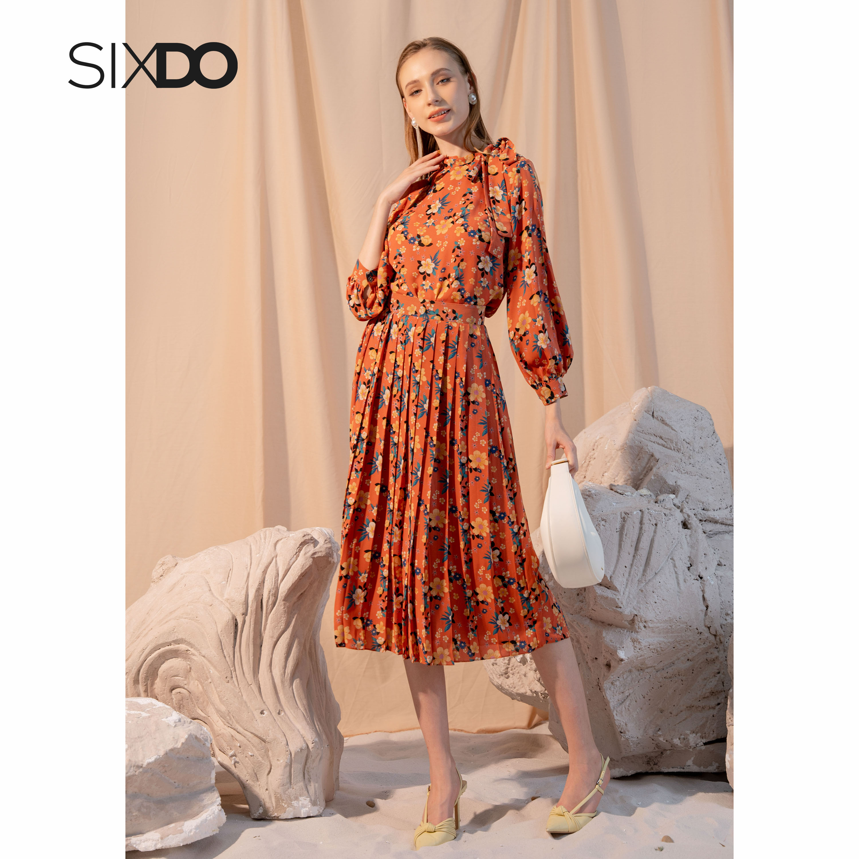 Chân váy hoa chiffon xếp ly SIXDO (Red Orange Floral Midi Chiffon Skirt)