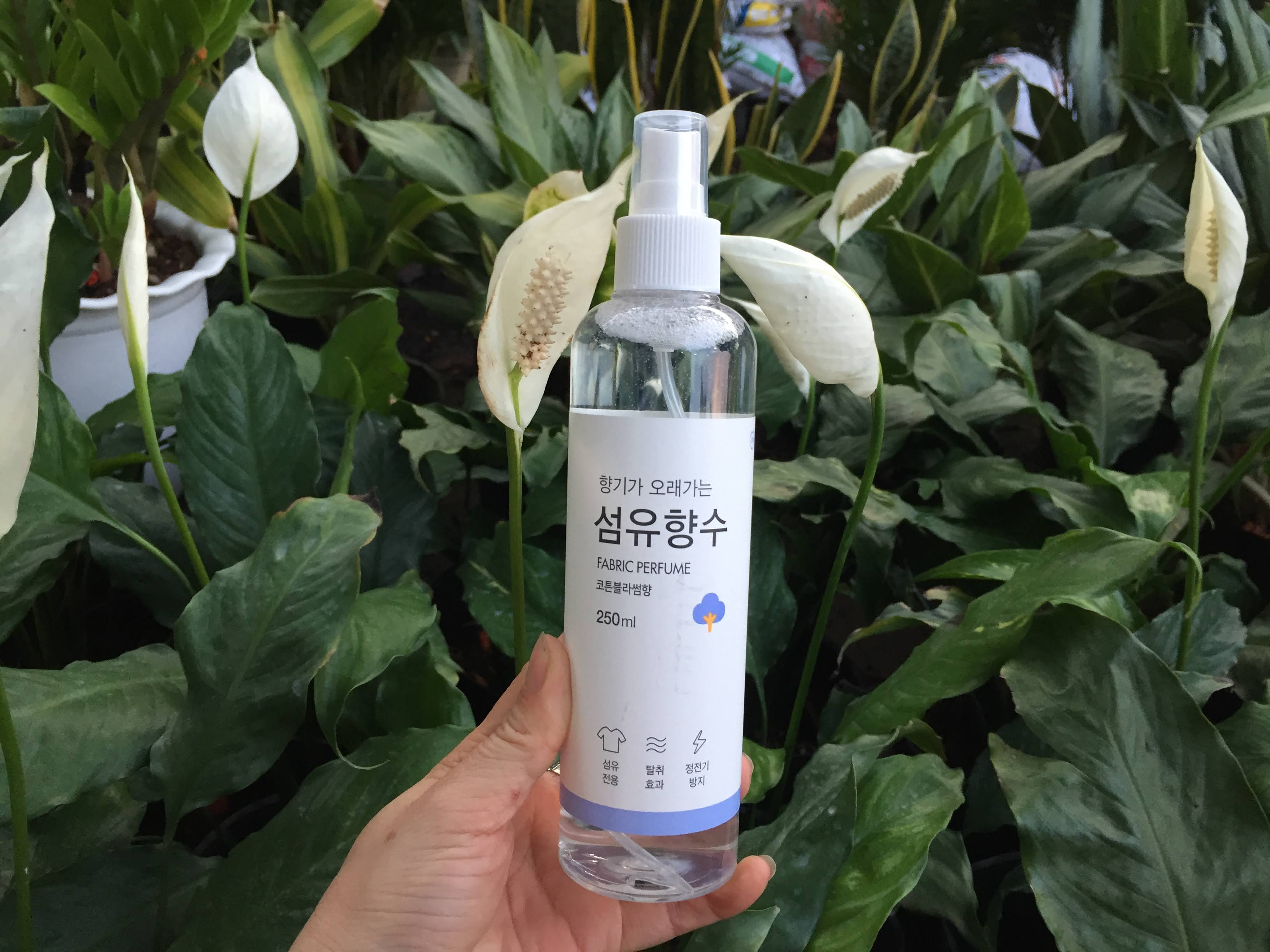 Xịt Thơm Quần Áo Fabric Perfume 250ml Hàn Quốc 3 mùi