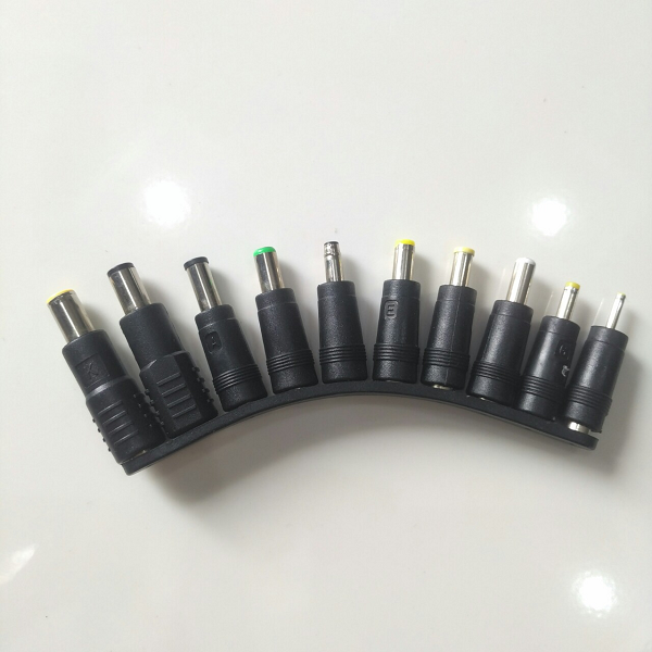 CO136 BỘ CHUYỂN ĐỔI TỪ JACK DC 5.5X2.1MM SANG 10 ĐẦU JACK DC