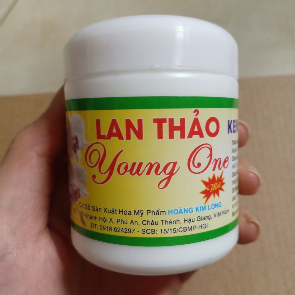 Kem Tẩy Trắng Nhanh  LAN THẢO