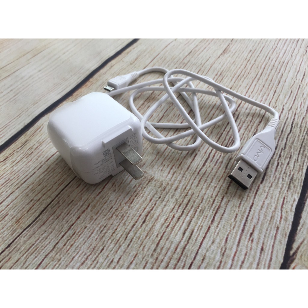COMBO Bộ củ + cáp sạc Vivo 5V-2A Zin