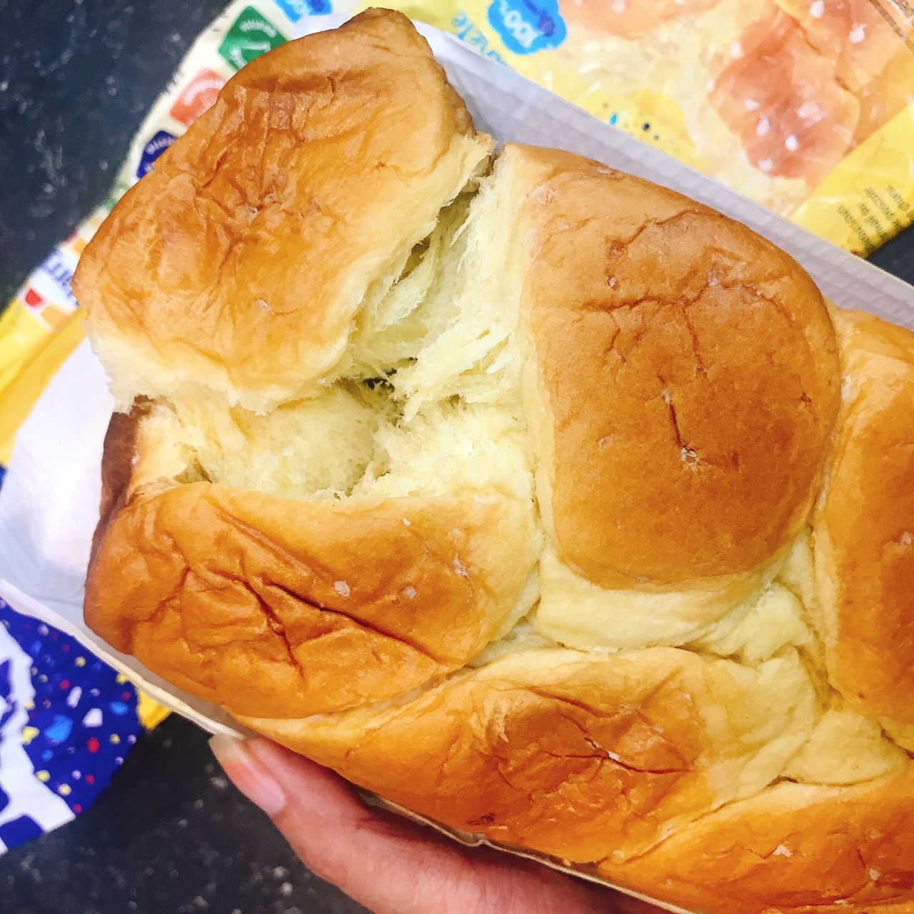 Bánh Mì Hoa Cúc Lớn Harrys Pháp NEW (500g)