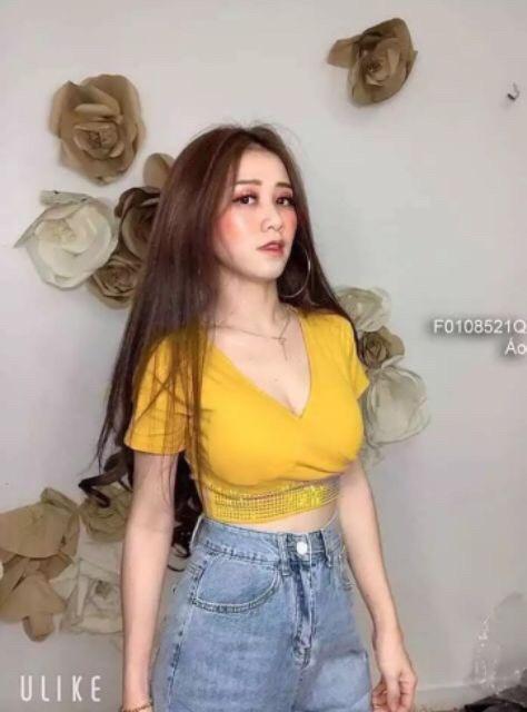 Áo croptop đắp chéo đính đá mẫu mới cực xinh