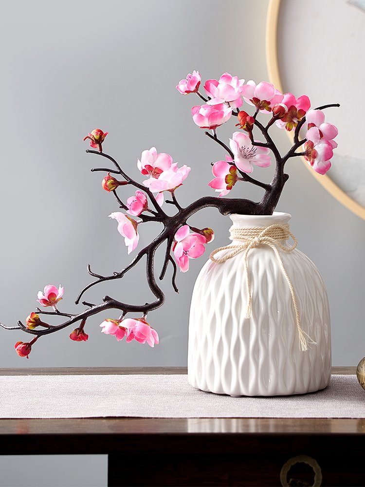 Hoa giả, cành đào thế trang trí nhà cửa, kệ tủ đẹp