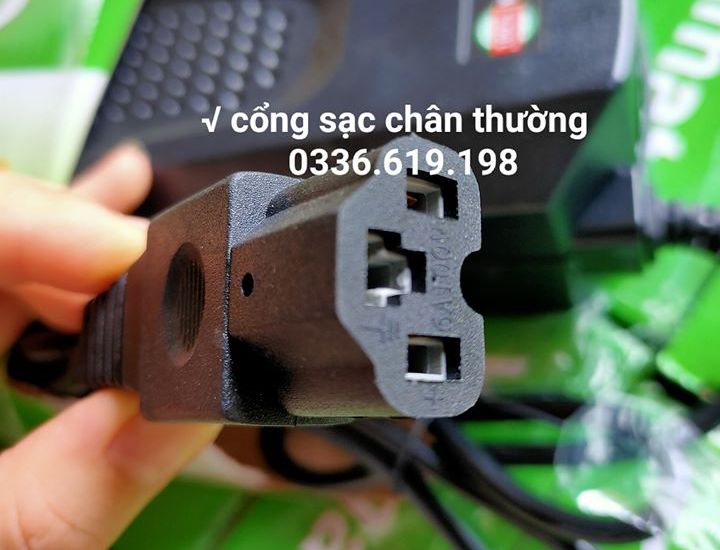 Sạc Xe điện 48V-12ah / 14ah  ( 4 bình nhỏ )