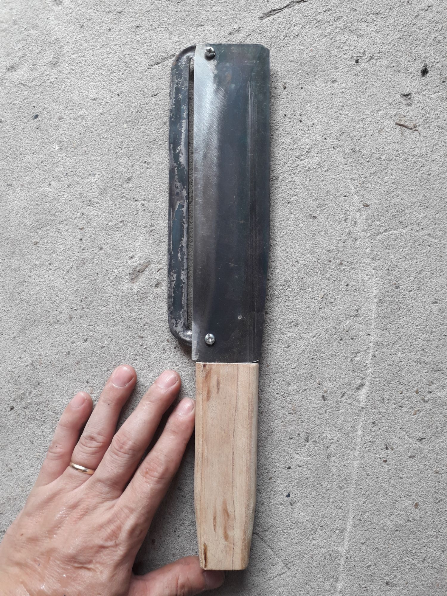 Dao bào hoa chuối