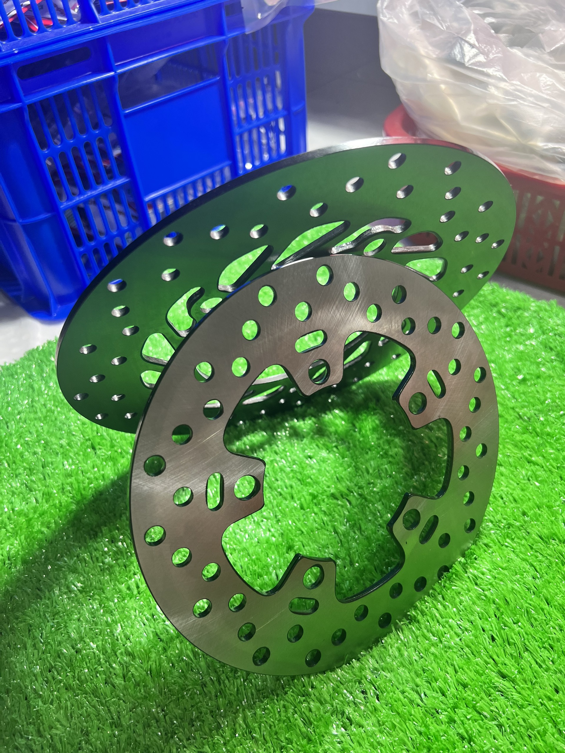 Đĩa Thắng Trước/Sau Exciter 150 Mẫu Zin