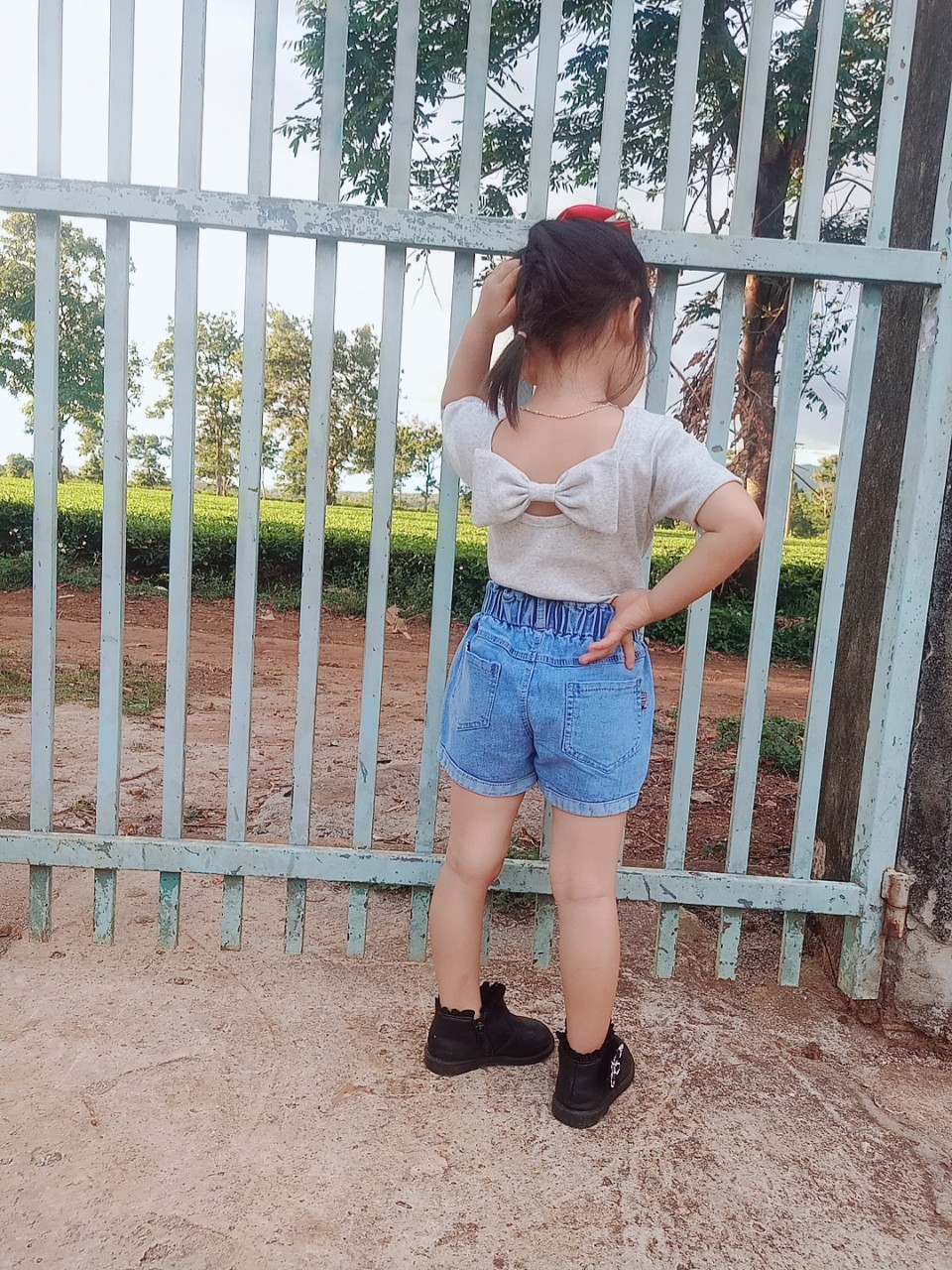 Áo bé gái, áo nơ lưng bé gái