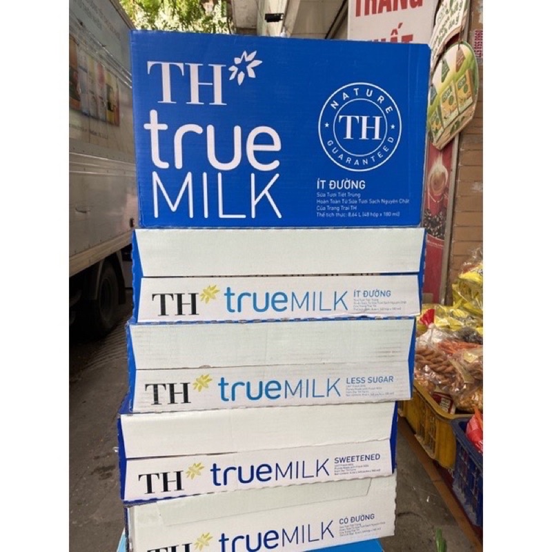 Sữa tiệt trùng TH True Milk 180ml ít đường