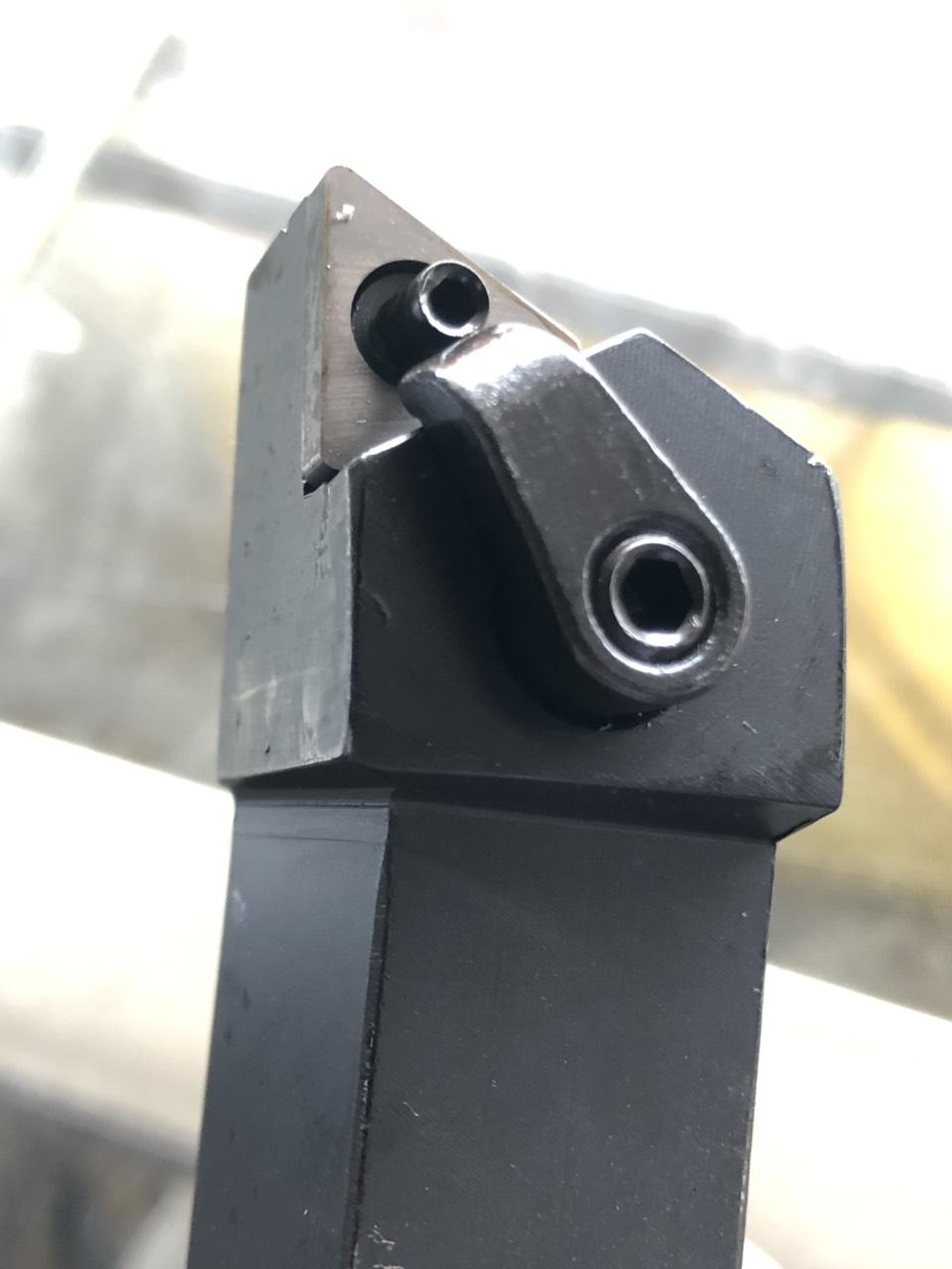 Cán và chip tiện ngoài 2020 lắp chip TNMG160404 lệch phải, chuyên bẻ phoi thép, inox.