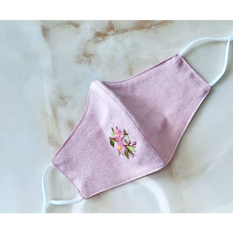 Khẩu trang linen thêu tay