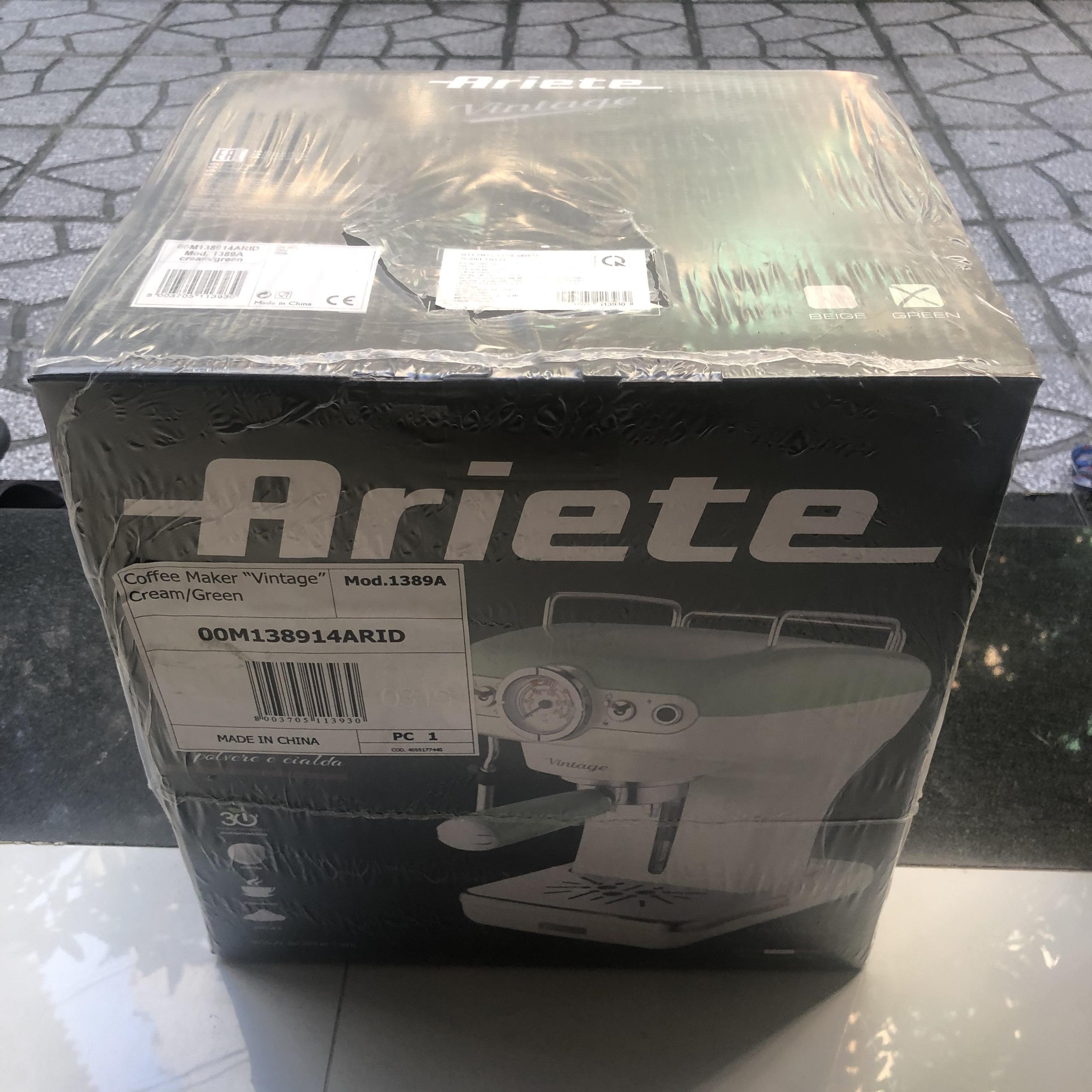 Máy pha cà phê Espresso Ariete 0,9 lít (Màu xanh lá cây) 1389/14