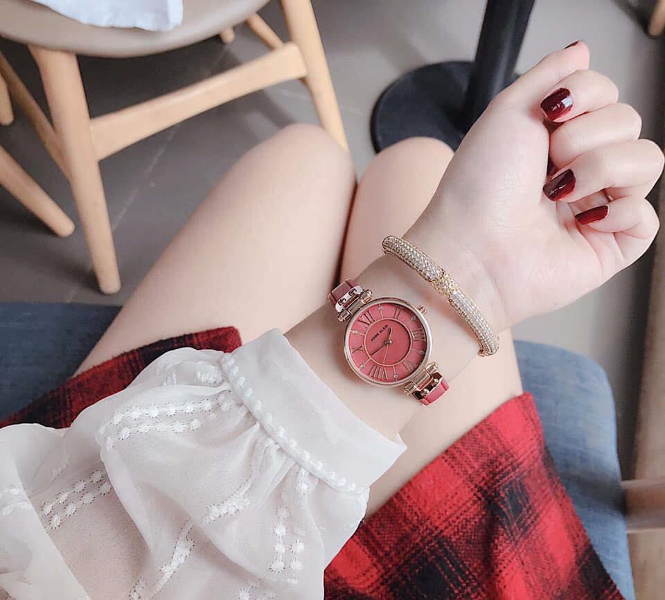 Đồng hồ Anne Klein