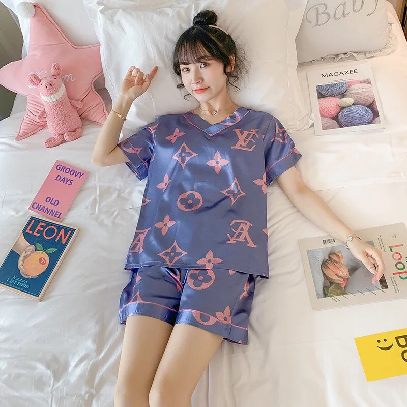 (3) [HCM] [BIGSIZE 3XL-5XL] [Ảnh thật] [M-5XL] [LỤA POLY] Đồ ngủ/mặc nhà lụa đùi cổ tim