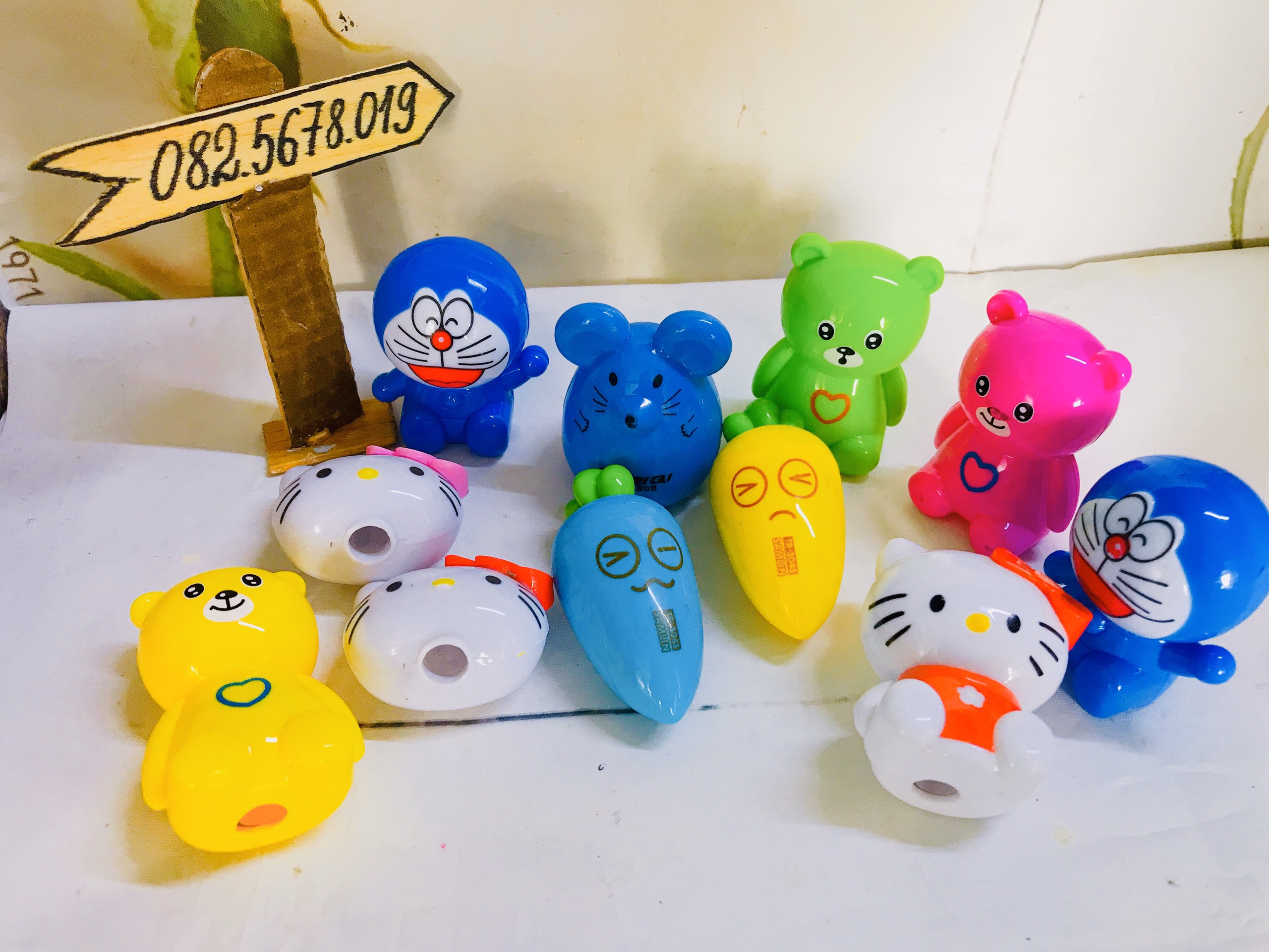 Chuốt bút chì có thùng rác nhiều hình dễ thương