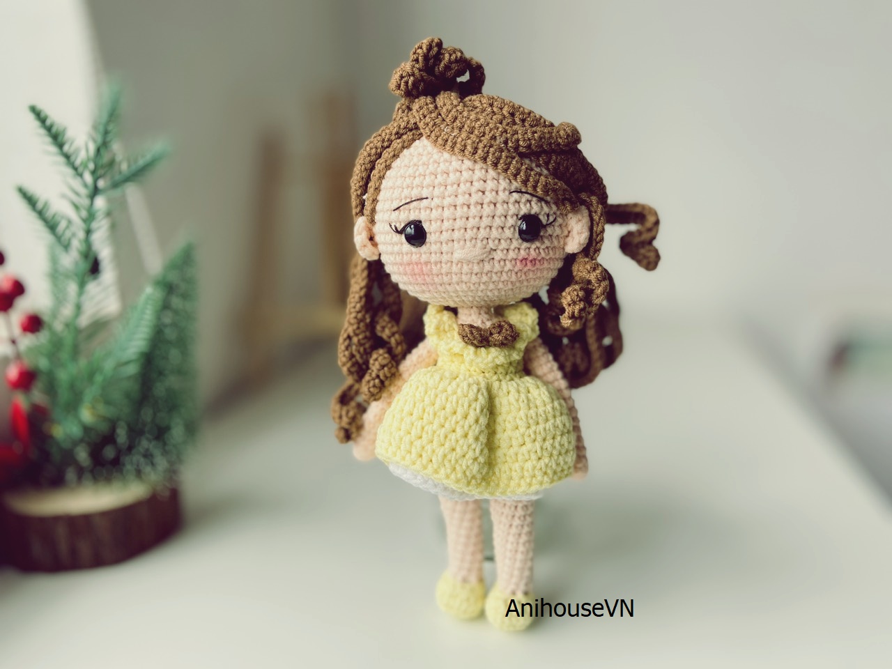 Búp bê công chúa bạch tuyết và Bella