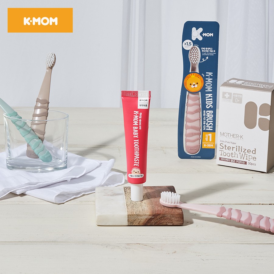 Kem đánh răng cho bé K-MOM Hàn Quốc
