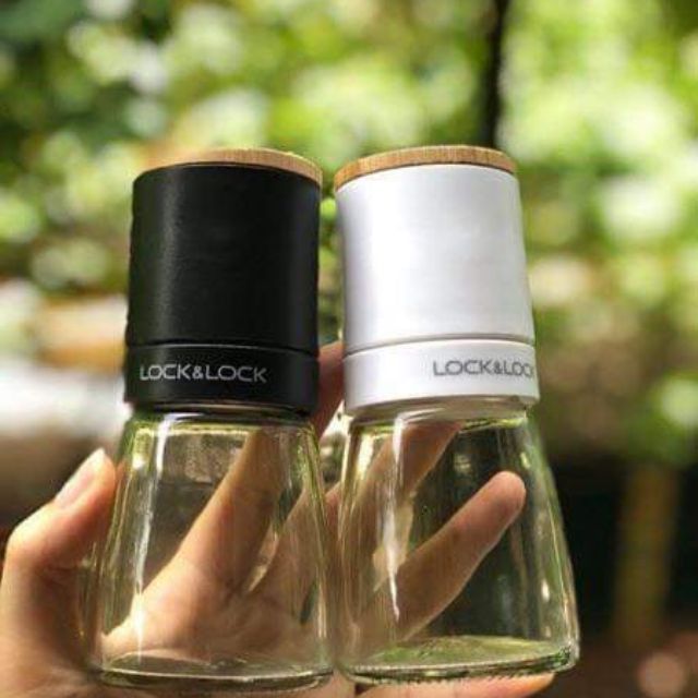 Dụng Cụ Xay Tiêu Lưỡi Sứ Lock&Lock Cko115