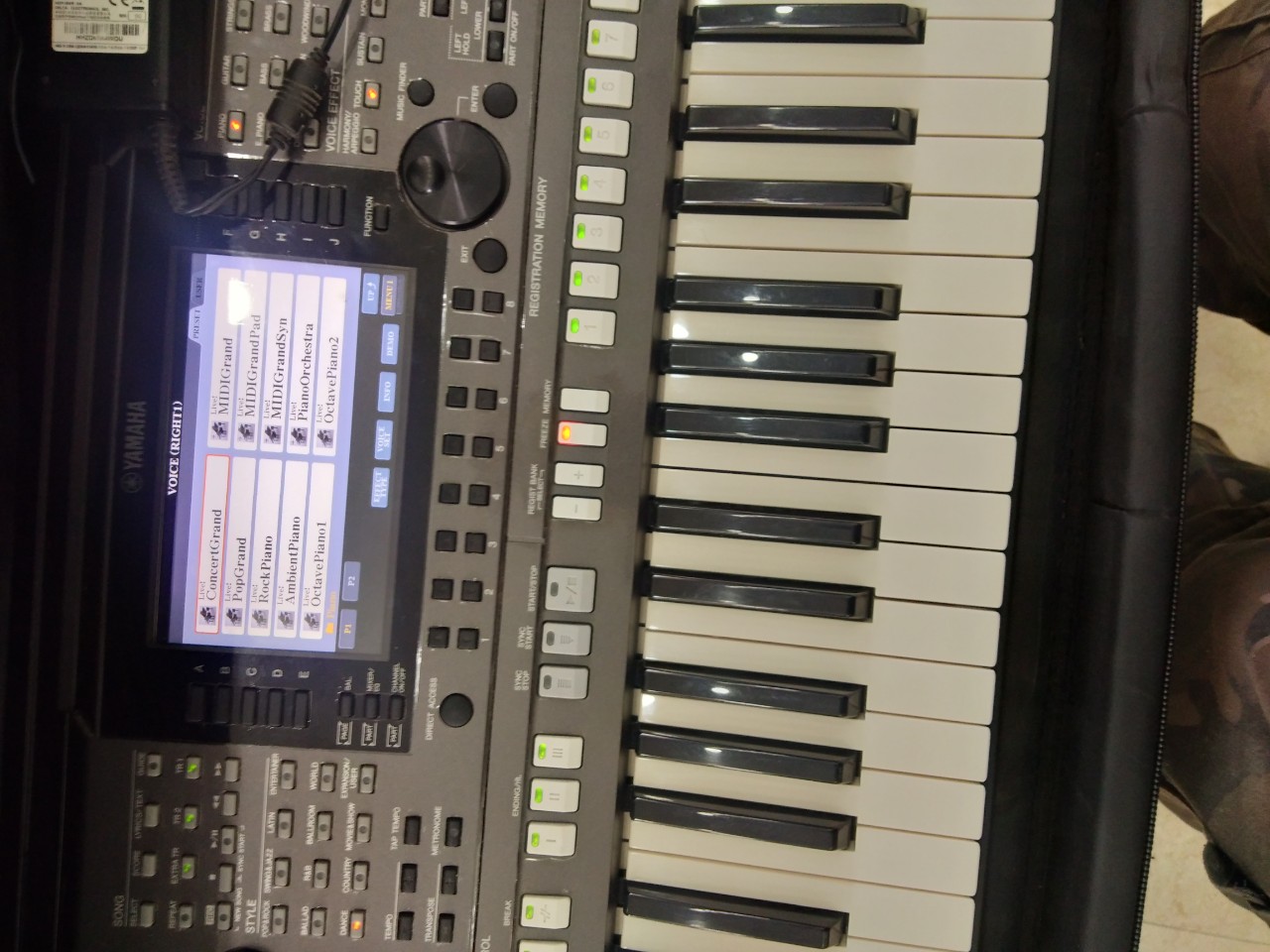 đàn yamaha psr S770 (lướt) đàn đẹp giá tốt