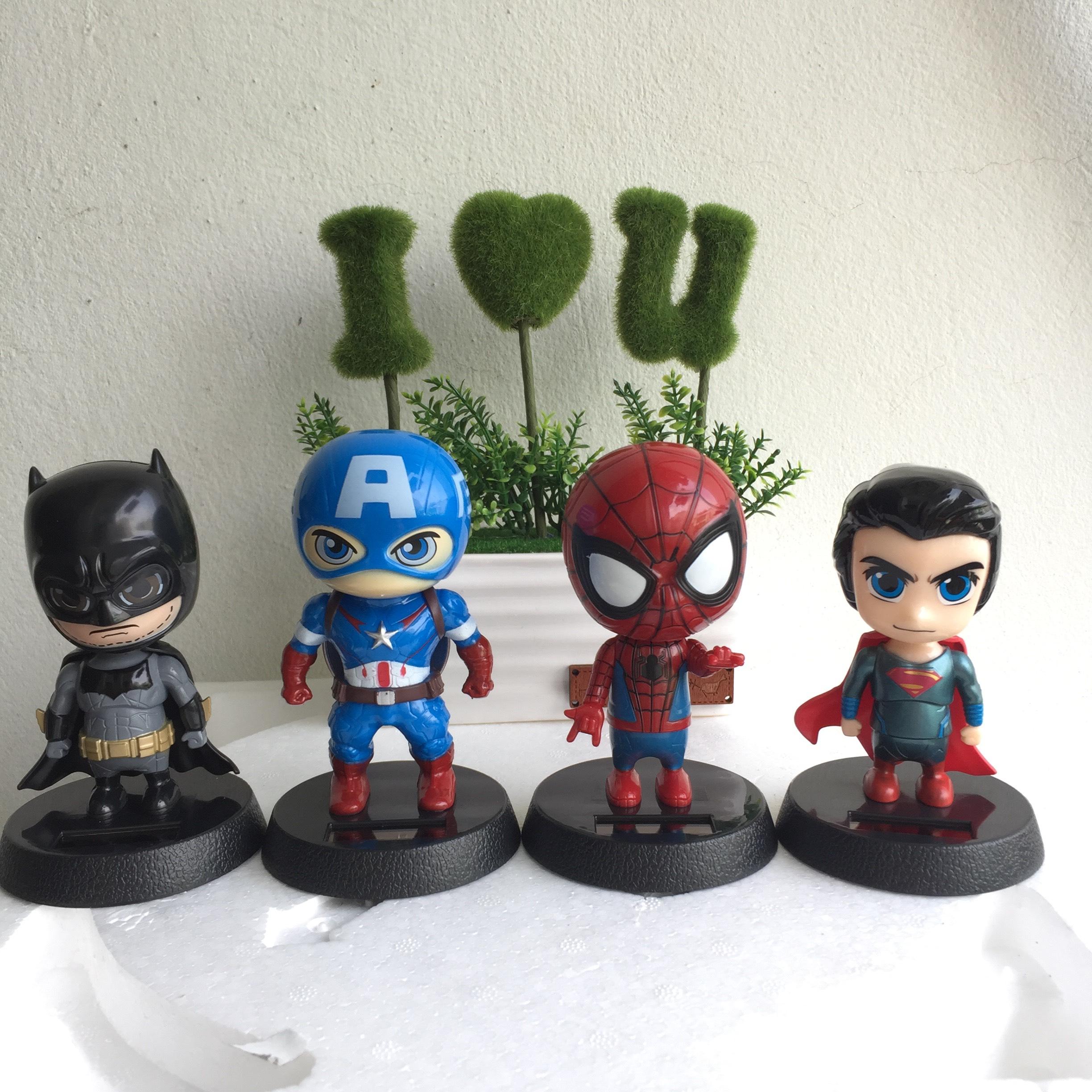 Mô hình Captain America năng lượng mặt trời