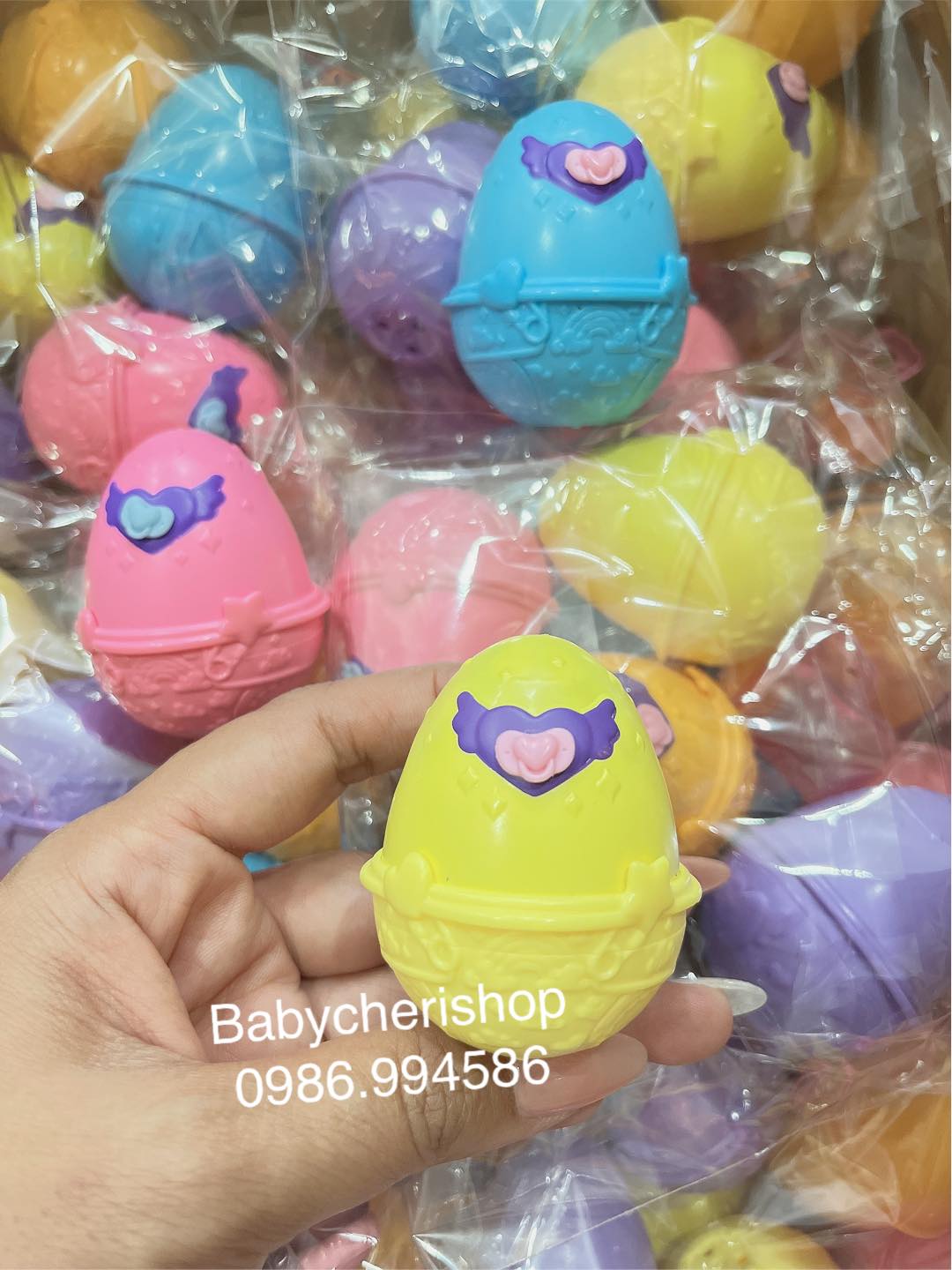 Set 5 trứng Hatchimals Alive Water Hatch mẫu mới tương tác nở thú (Tặng kèm bình bơm nước)