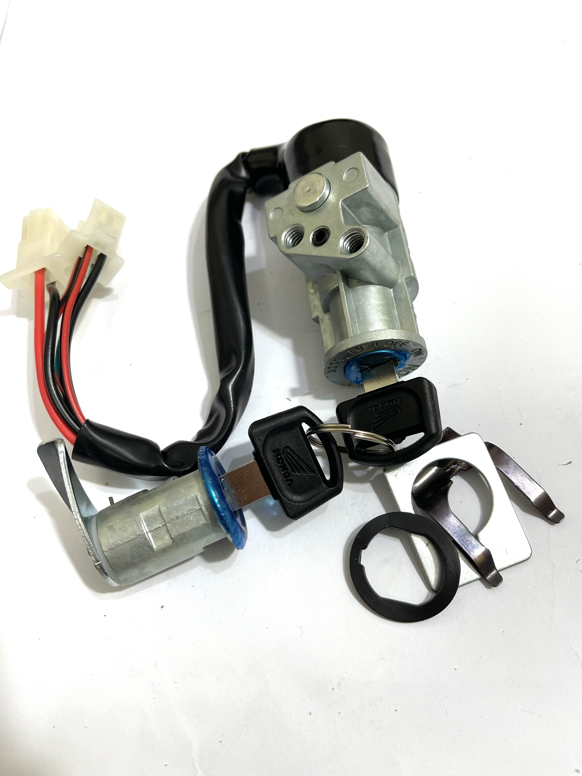 Bộ Ổ khoá xe máy Wave alpha 100, alpha 110, S, RS, RSX,Dream