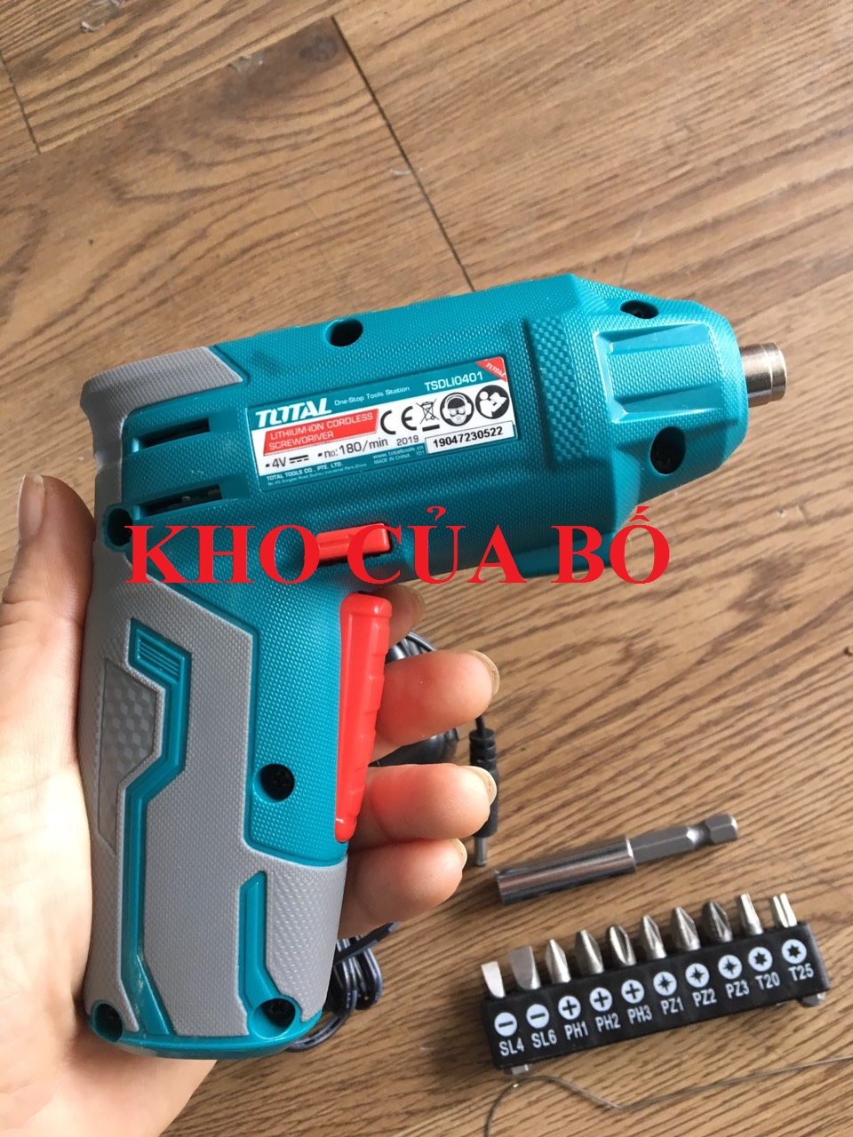 Máy Siết vít dùng pinLithium 4V Total TSDLI0401