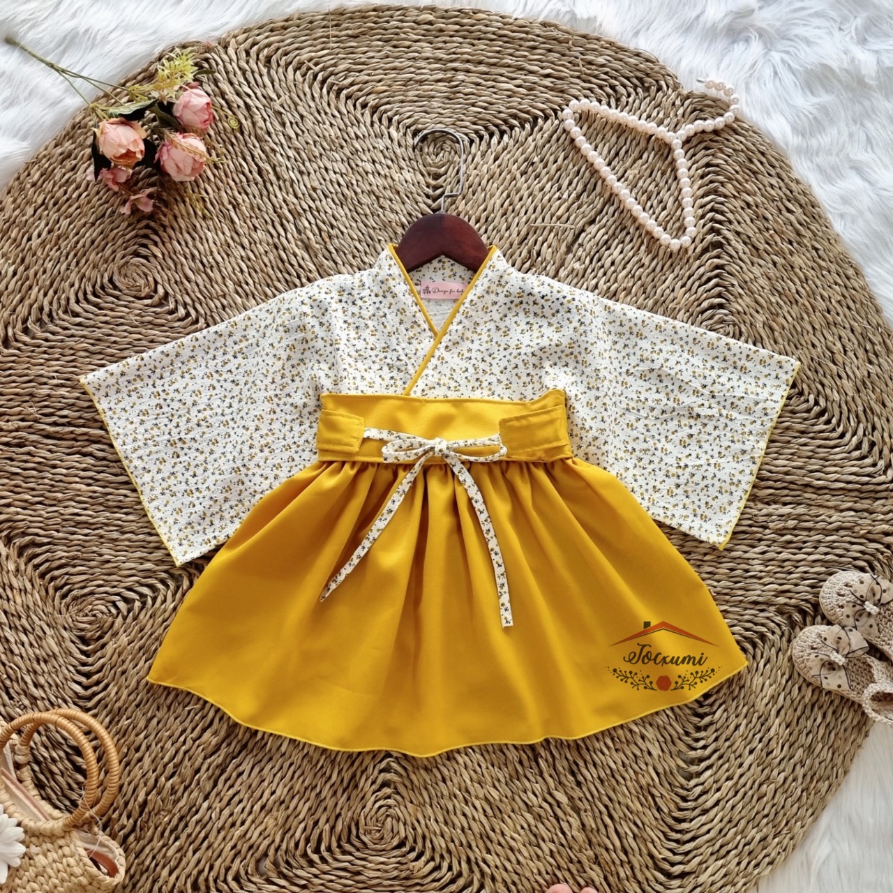 [THIẾT KẾ] KIMONO HOA VÀNG CÁCH TÂN CHO BÉ YÊU [HÀNG ĐẸP] - Tocxumi
