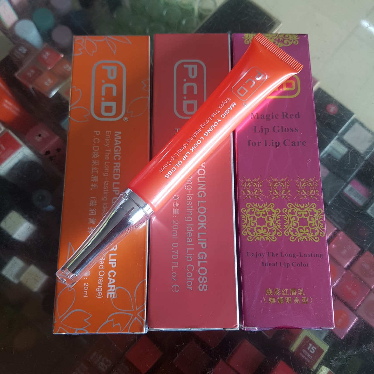 Son dưỡng kích màu PCD sau phun xăm môi