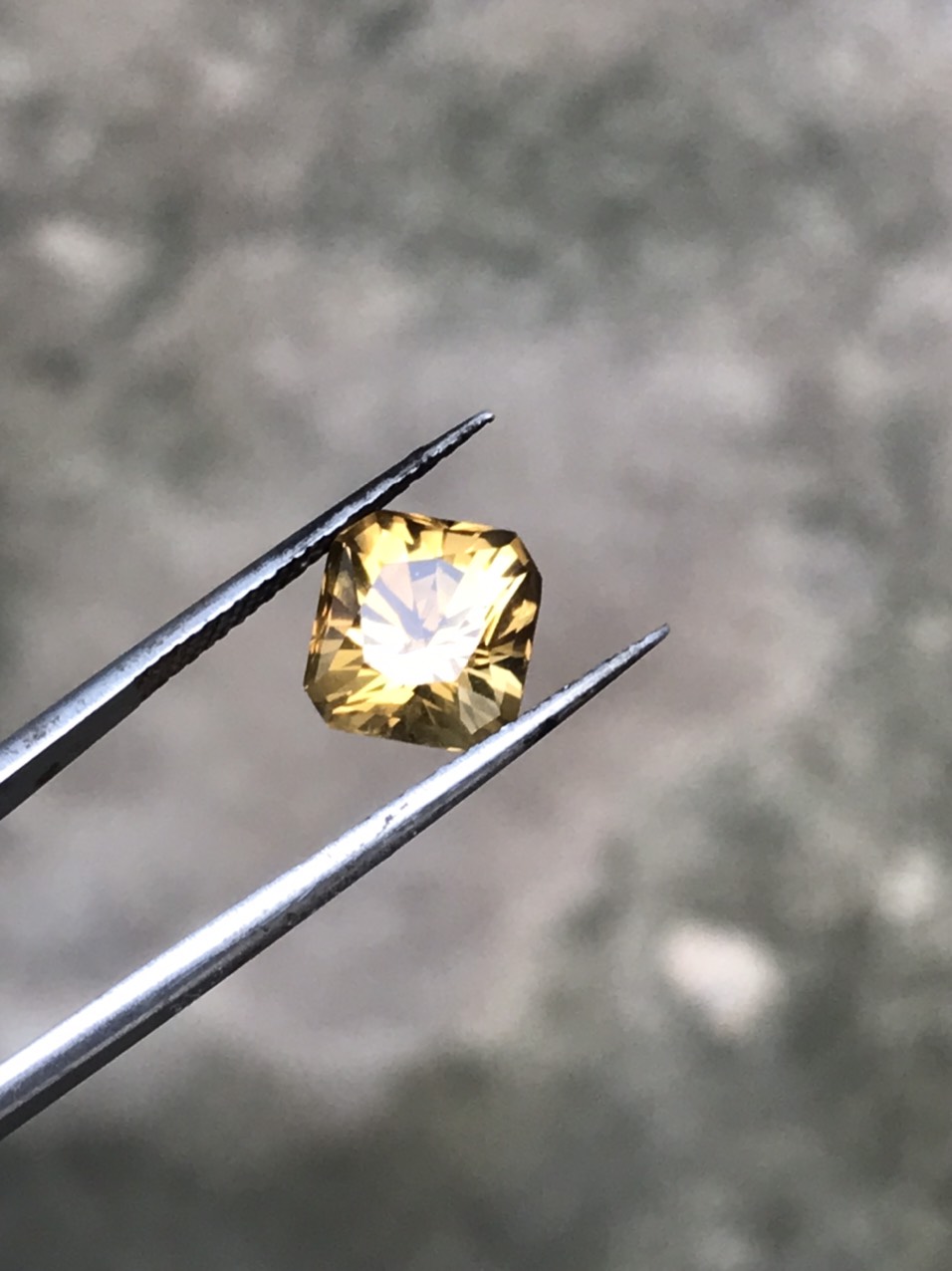 [hcm] Đá citrine tự nhiên  (kt 12mm )
