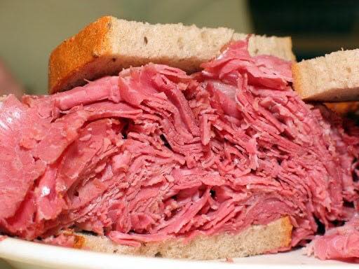Thịt Bò đóng hộp Highway Corned Beef