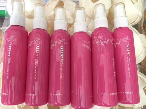Nước hoa cho chó mèo Freshy