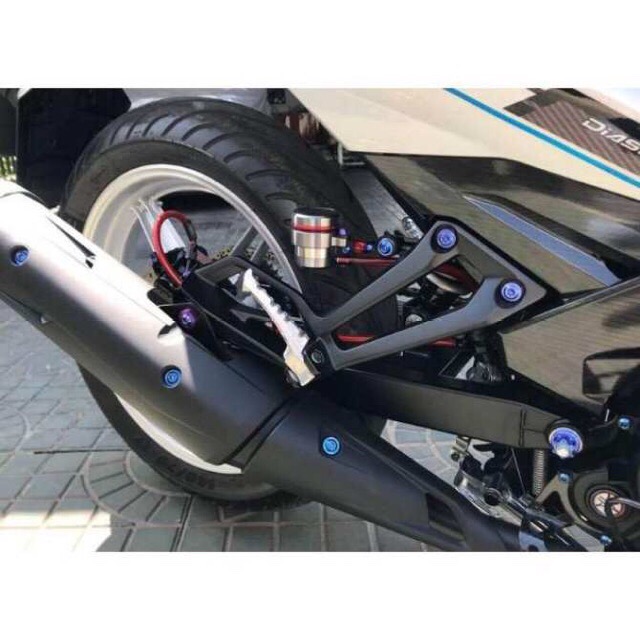 Ốc đĩa 8 ly proti titan gắn đĩa xe máy
