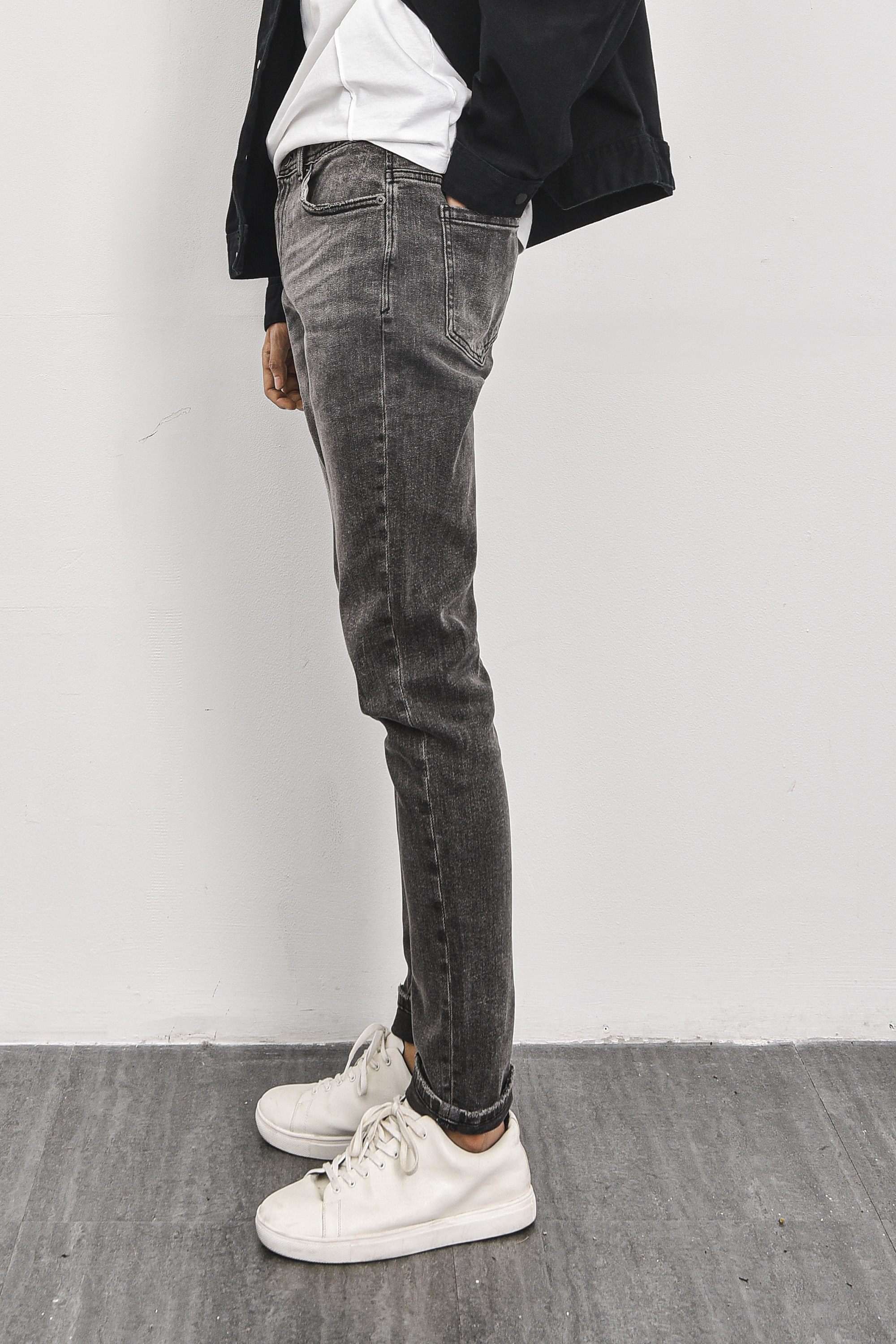 Quần Jean Nam Trơn Form Slim - Routine 10S21DPA006CR1
