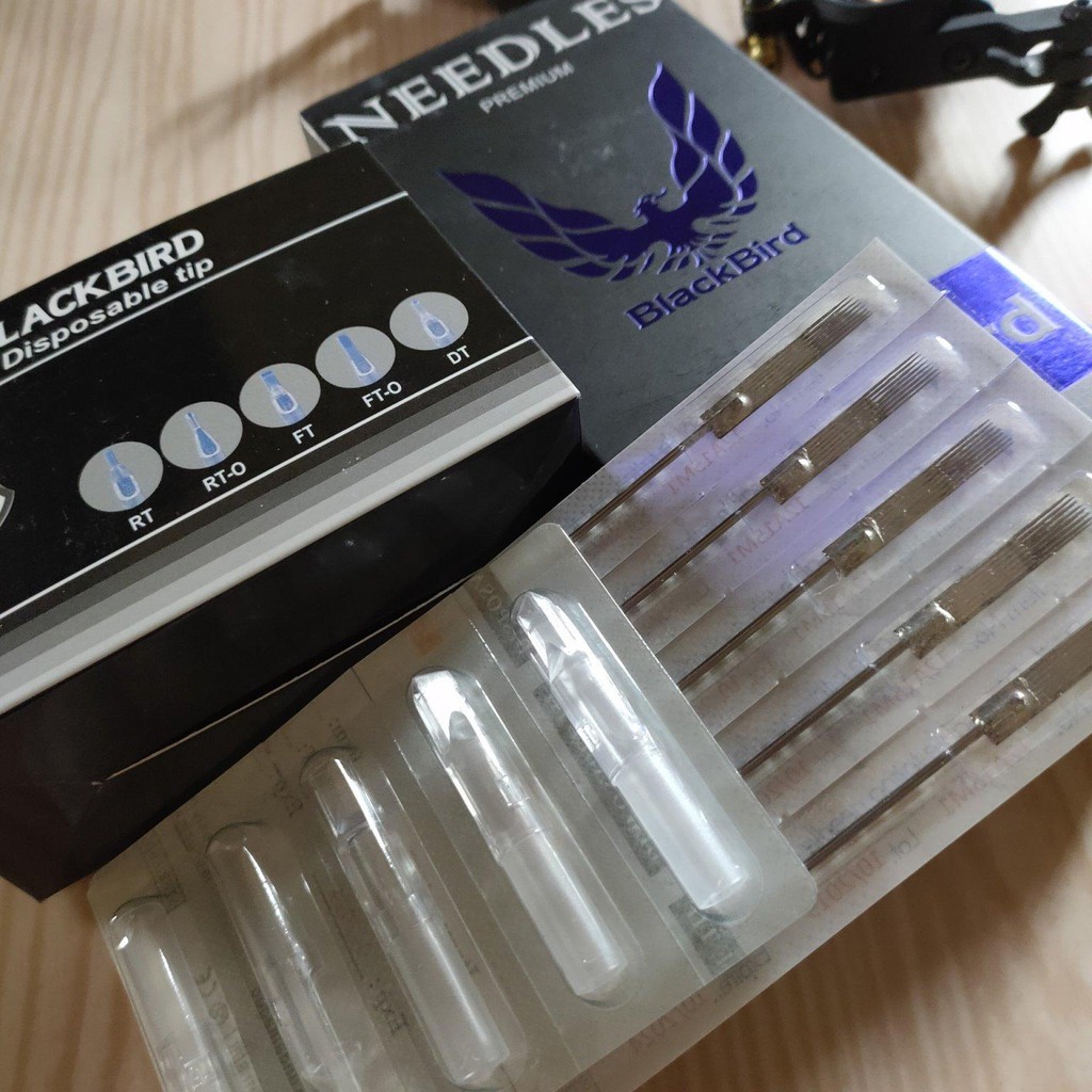 Bộ kim xăm + ngòi 15RM Black Bird ngang đánh bóng ( 50 kim + 50 ngòi )