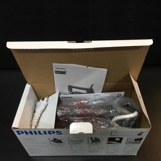 Bàn ủi Philips model HD1172
