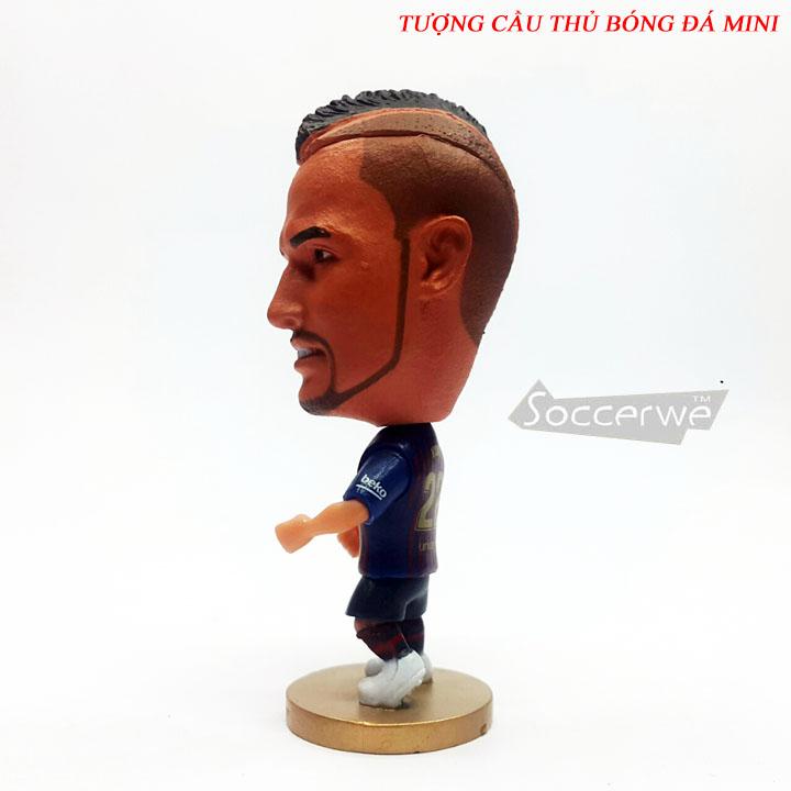 Tượng cầu thủ bóng đá Arturo Vidal Clb Barcelona