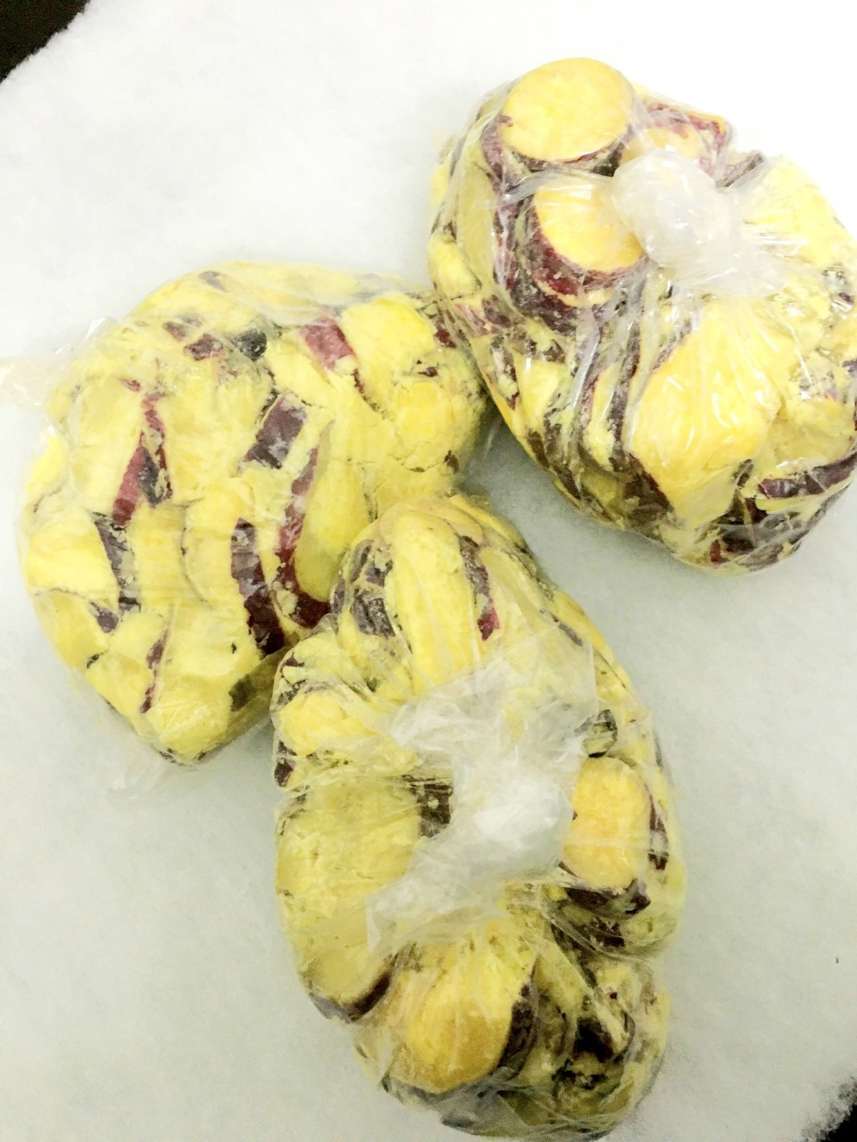 Mồi câu cá khoai lang ủ chua , câu cá mè , cá chép , cá rô phi giá bán /1kg