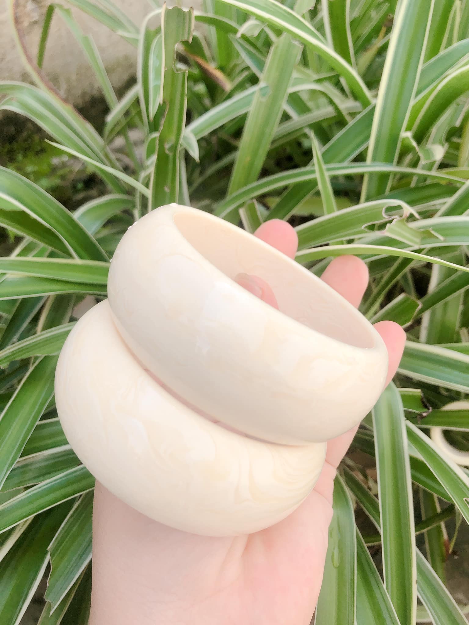 vòng tay xương mỹ nghệ đặc vân bản 30mm