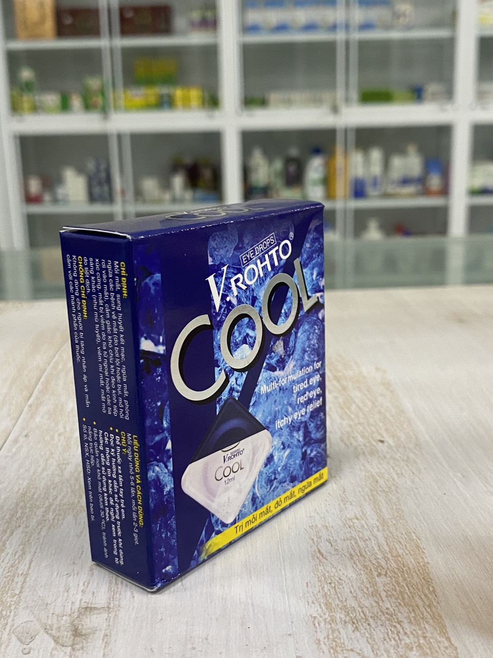 Nước nhỏ mắt V.rohto Cool chai 13ml