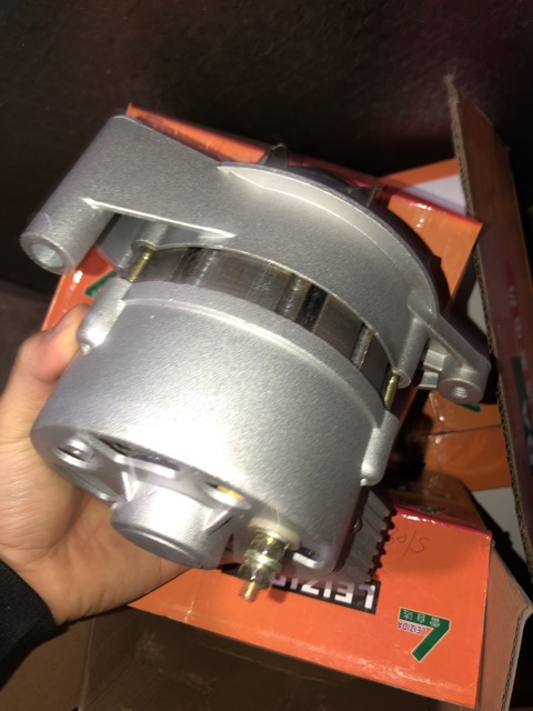 Máy phát tự phát điện không cần thêm tiết chế 12V.