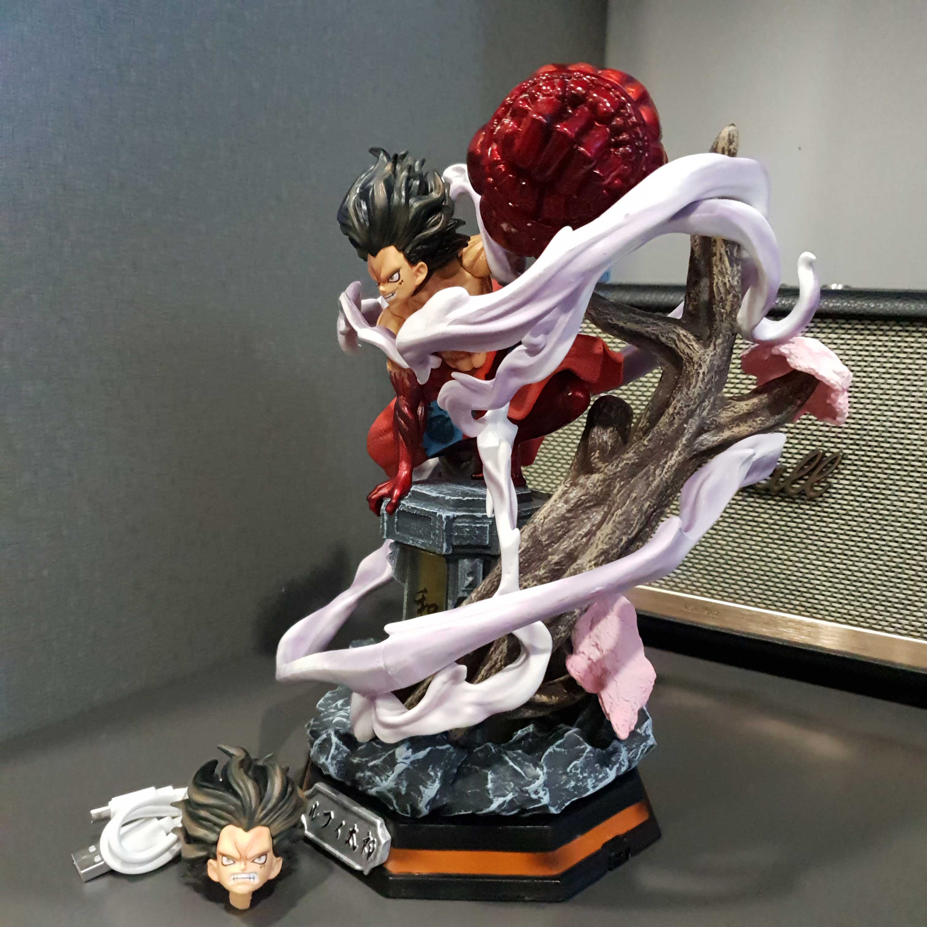 Mô hình Luffy Wano 26cm có đèn - One Piece