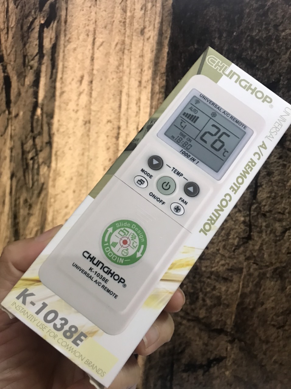 [HCM]Remote đa năng 1038 ( Chunghop) ( Dùng cho máy lạnh)