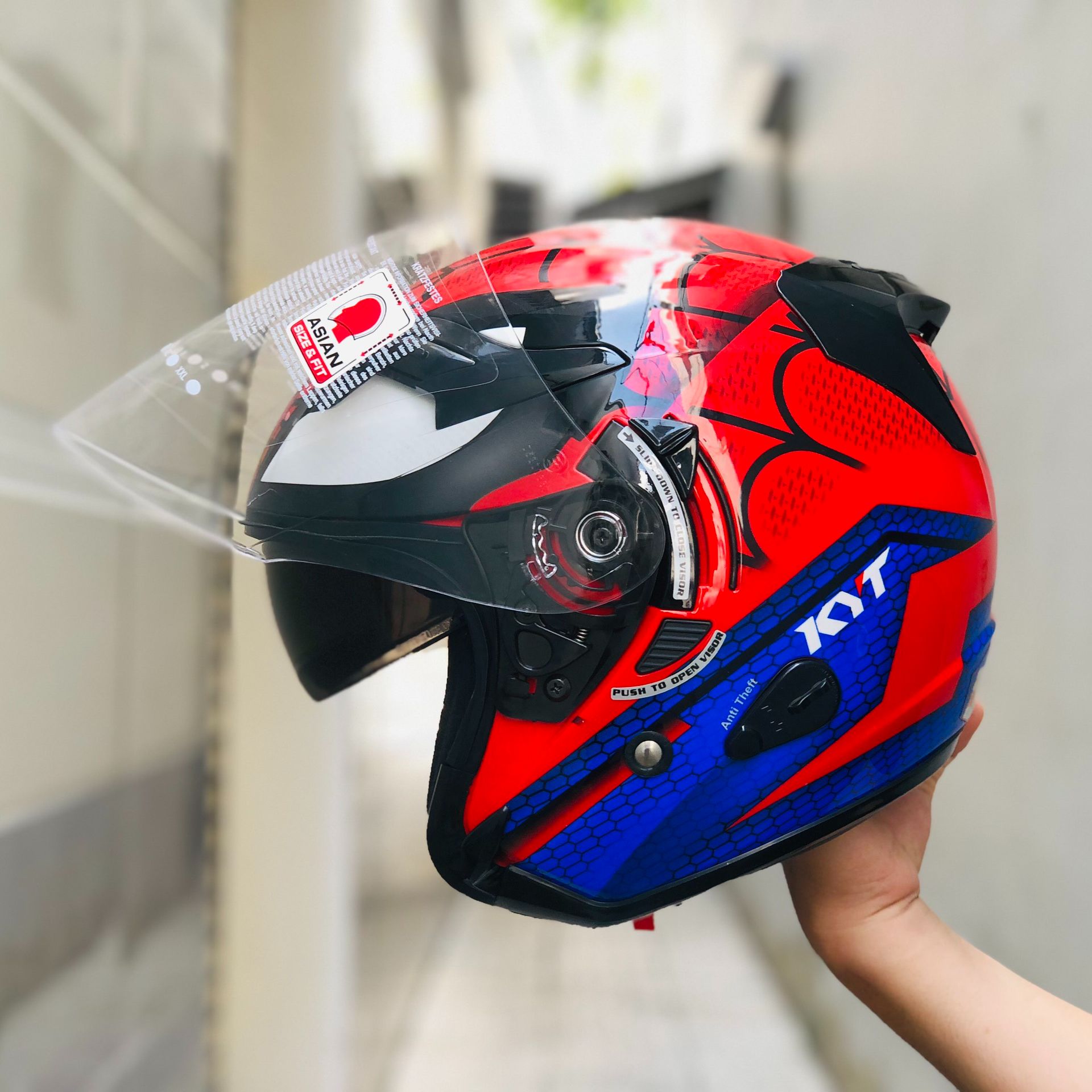 MŨ BẢO HIỂM KYT VENOM SPIDER MAN MARVEL